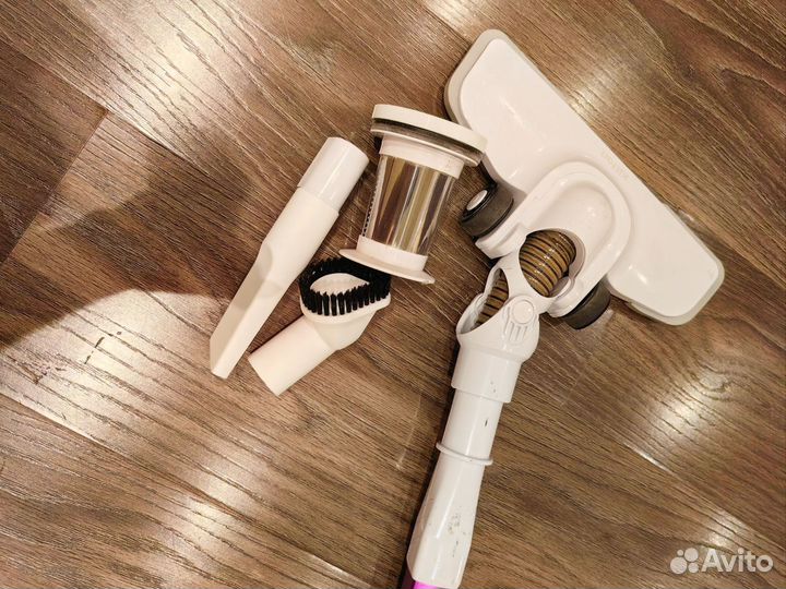 Вертикальный пылесос Kitfort kt-5105-1