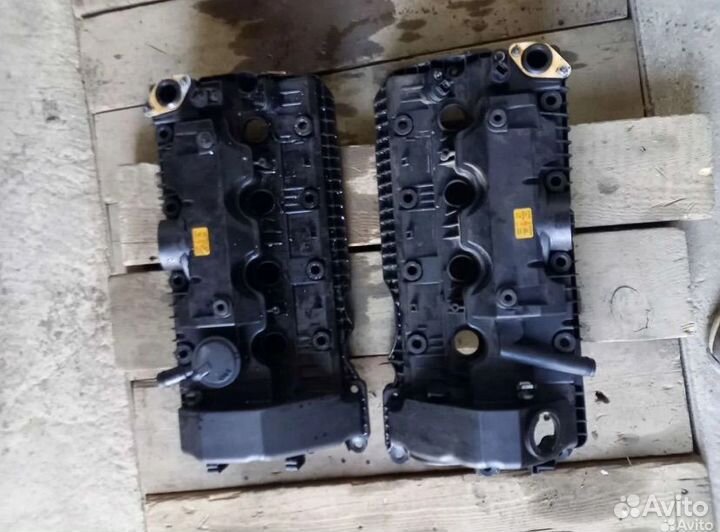 Продам клапанные крышки