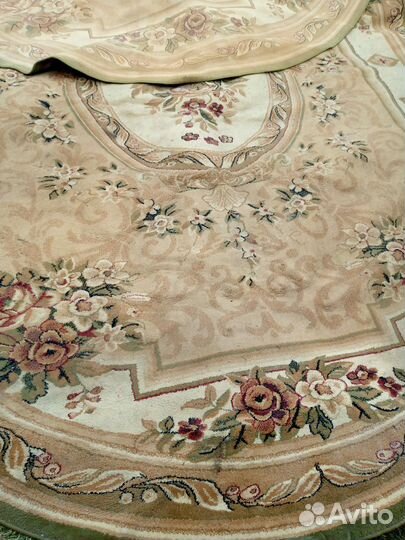 Ковер шерстяной