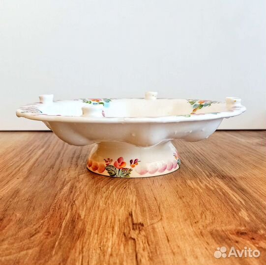 Пасхальная тарелка для яиц