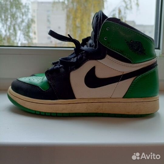 Кроссовки Nike air jordan