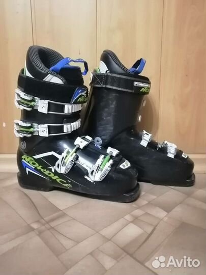 Горнолыжные ботинки детские