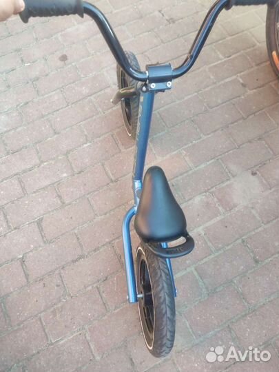 Продам беговел