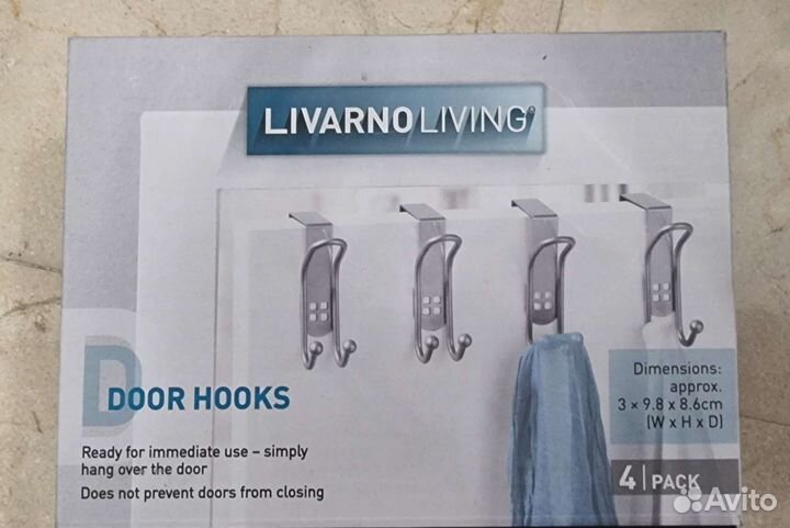Набор новых навесных крючков на дверь