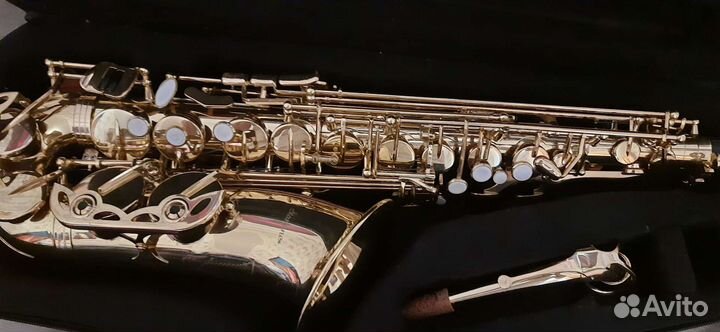 Саксофон альт