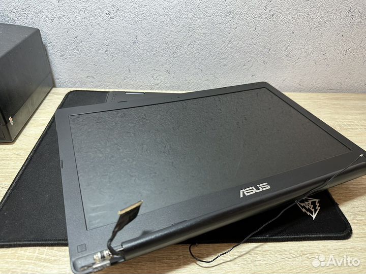 Экран ноутбука asus x553m