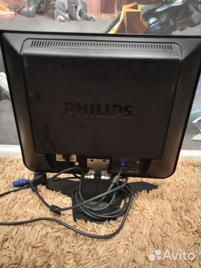 Монитор Philips 17