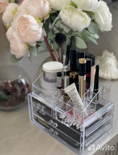 Органайзер для хранения косметики и украшений