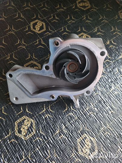 Водяной насос Форд Фокус