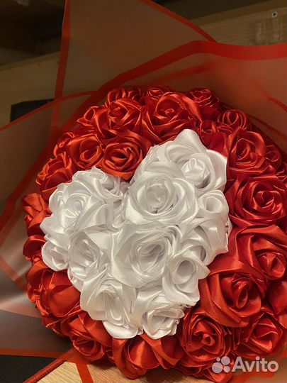 Букеты из атласных лент