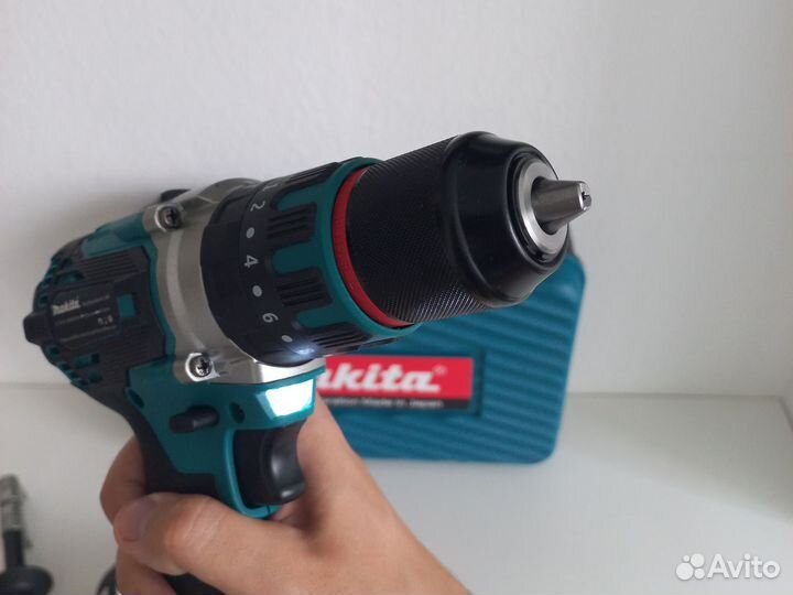 Шуруповерт для ледобура Makita