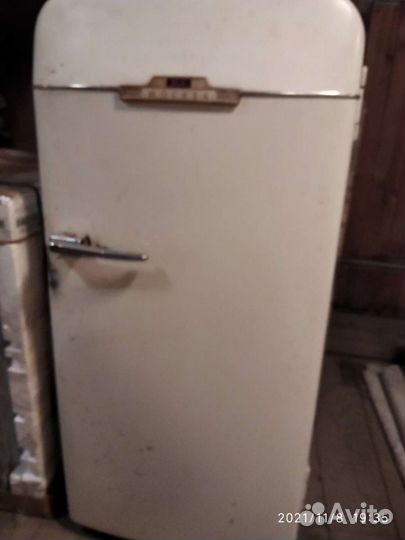 Холодильник 