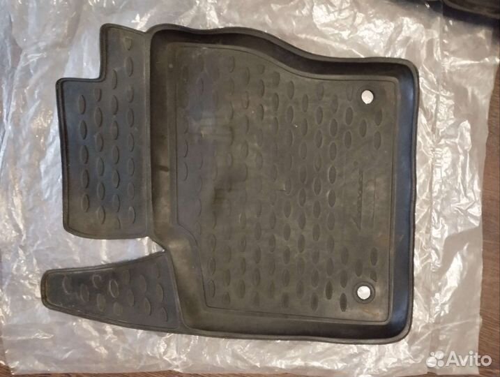 Автомобильные коврики для Ford Focus 3