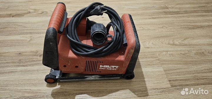 Штроборез б/у Hilti DC-SE20