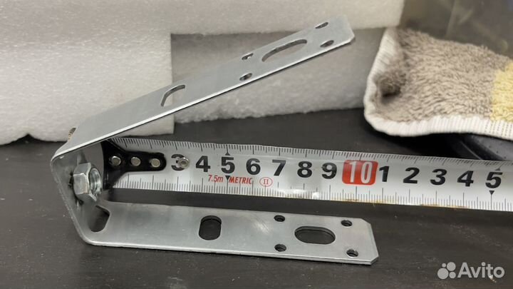 Кронштейн для профнастила/ струбцина монтажная М8