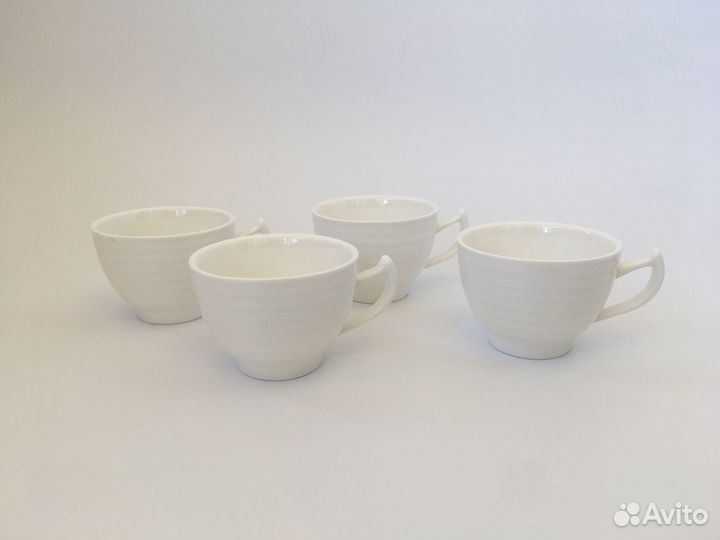 Чайный сервиз на 4 персоны новый