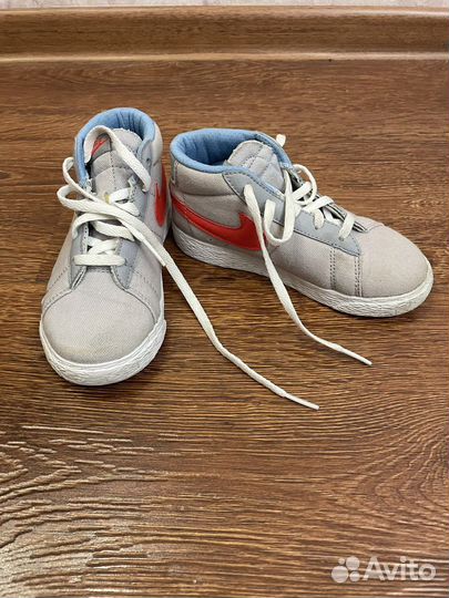 Кроссовки nike детские