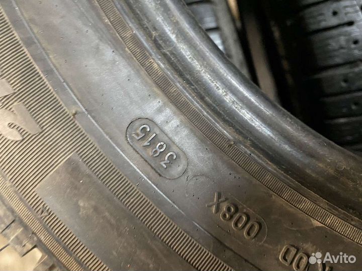 Michelin Agilis X-Ice North 215/65 R16