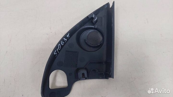 Крышка зеркала внутренняя левая Skoda Rapid 2012-2