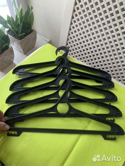 Набор Плечиков Новые 5 шт Вешалки/подплечики