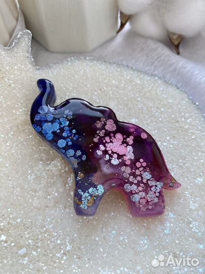 Брошь ручной работы ежик слон сова из смолы