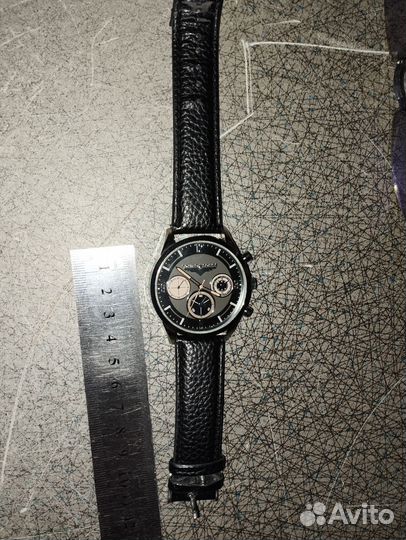 Часы кварцевые