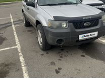 Ford Escape 2.3 AT, 2004, 201 000 км, с пробегом, цена 610 000 руб.