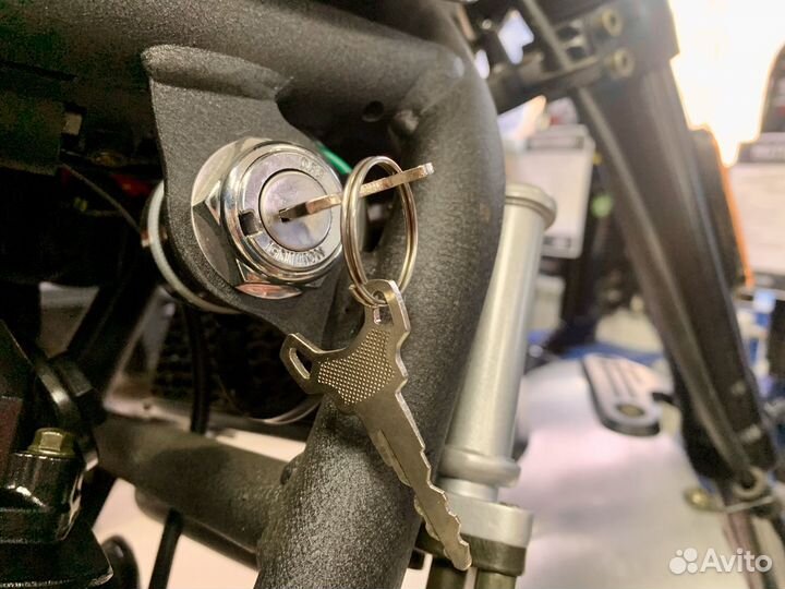 Мотоцикл дорожный Minsk (Минск) SCR 250