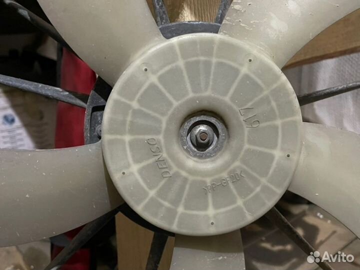 Диффузор радиатора Toyota Prius