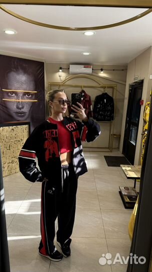 Куртка бомбер женская