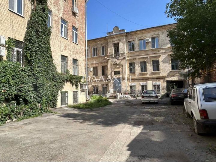 2-к. квартира, 58,9 м², 1/3 эт.