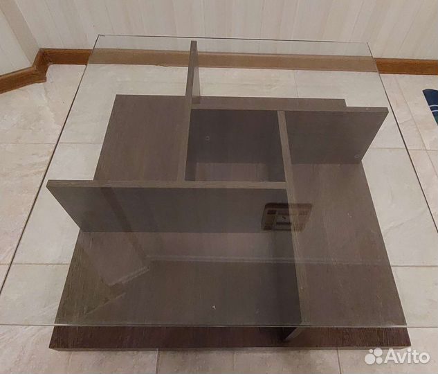 Журнальный столик IKEA