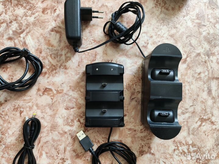 Зарядные Блоки и Кабели Для Sony PlayStation