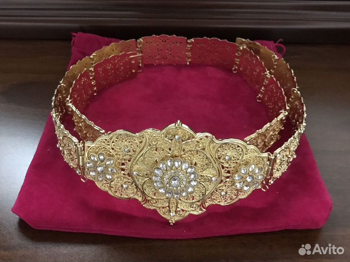 Национальный свадебный пояс с серьгами