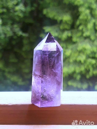 Природные кристаллы аметиста
