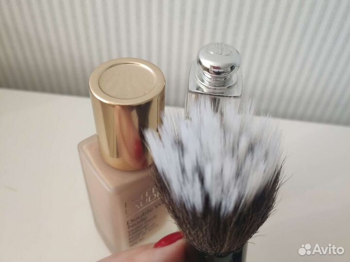 Тональный estee lauder double wear + Кисть N. 1