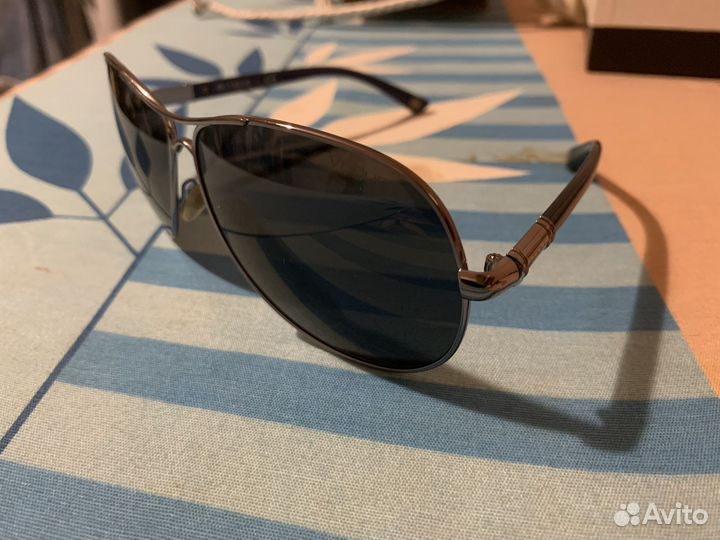 Очки солнцезащитные vogue