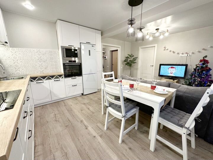 2-к. квартира, 66 м², 12/12 эт.