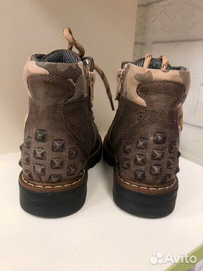 Ботинки демисезонные 27