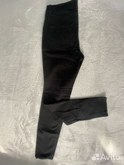 Джинсы женские