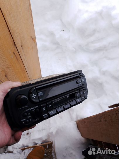 Оригинал магнитола додж крайслер