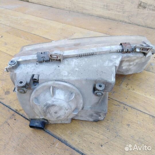 Фара левая дефект seat alhambra до рест