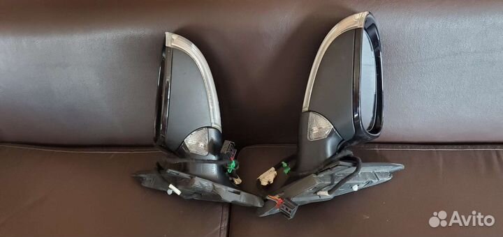 Зеркало правое Volkswagen Golf 6