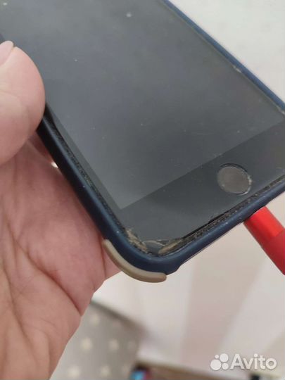 iPhone 8 plus 64gb red