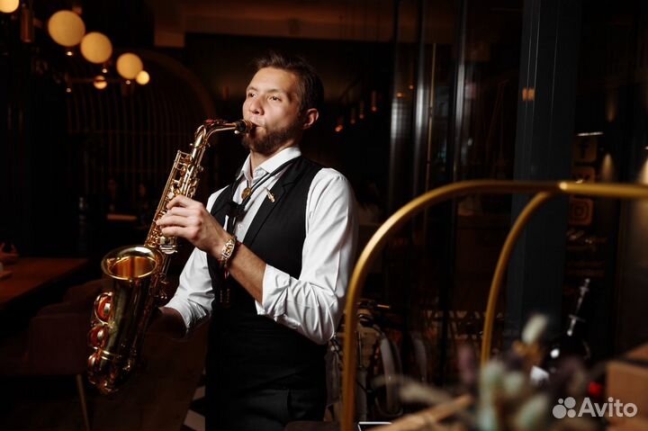 Саксофон, кларнет (Живое исполнение)