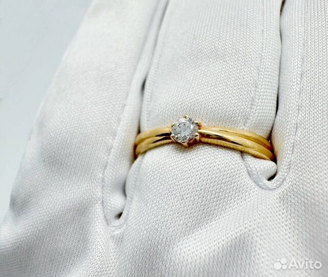 Золотое кольцо с фианитом 16,5 размера (10690)