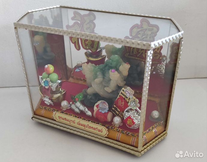 Статуэтки фигуры