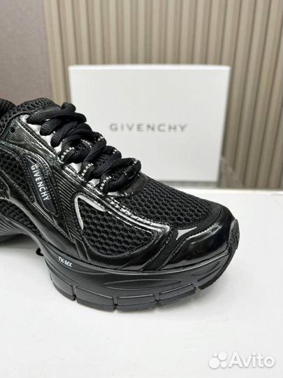 Кроссовки мужские givenchy