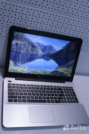 Ноутбук ноутбук asus X555L/ i7/HDD 1TB/Win 10