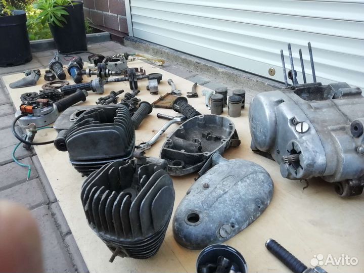 Запчасти на мопед СССР